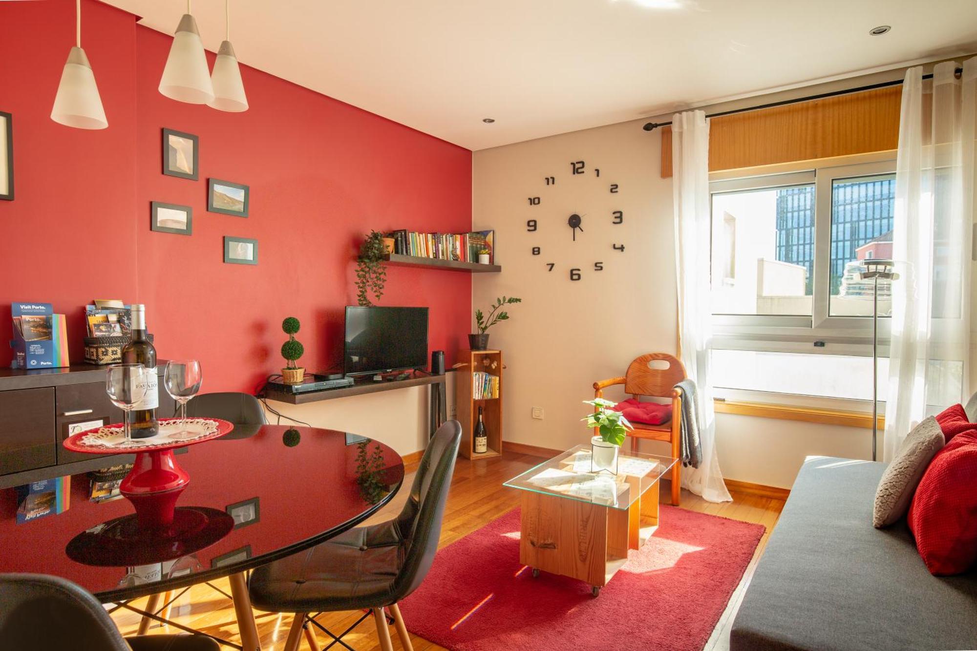 Francos Relaxing Apartment By The Metro Porto Luaran gambar